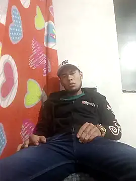 Snapshot of baby-buu chatting on March 2025 10:43:02 PM baby-buu online show from March 2025 10:43:02 PM