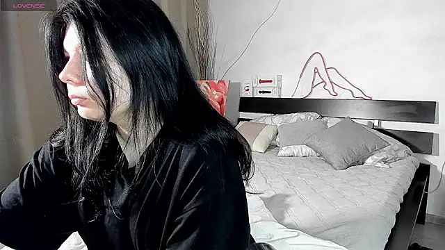 Snapshot of Amely_Li1 chatting on February 2025 01:11:02 AM Amely Li1 online show from February 2025 01:11:02 AM