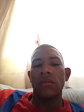 Snapshot of Mineirinho043 chatting on February 2025 12:39:02 PM Mineirinho043 online show from February 2025 12:39:02 PM