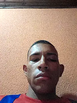 Snapshot of Mineirinho043 chatting on February 2025 10:22:01 PM Mineirinho043 online show from February 2025 10:22:01 PM