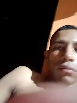 Snapshot of Mineirinho043 chatting on February 2025 05:36:02 AM Mineirinho043 online show from February 2025 05:36:02 AM