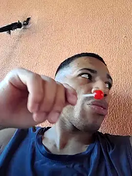 Snapshot of Mineirinho043 chatting on February 2025 08:03:02 PM Mineirinho043 online show from February 2025 08:03:02 PM