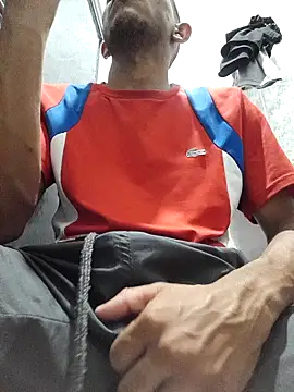 Snapshot of Mineirinho043 chatting on February 2025 04:03:02 AM Mineirinho043 online show from February 2025 04:03:02 AM