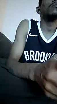 Snapshot of Mineirinho043 chatting on March 2025 04:13:01 AM Mineirinho043 online show from March 2025 04:13:01 AM