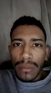 Snapshot of Mineirinho043 chatting on March 2025 11:09:02 PM Mineirinho043 online show from March 2025 11:09:02 PM