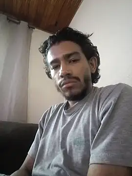 Snapshot of Mineirinho043 chatting on October 2025 02:29:01 PM Mineirinho043 online show from October 2025 02:29:01 PM