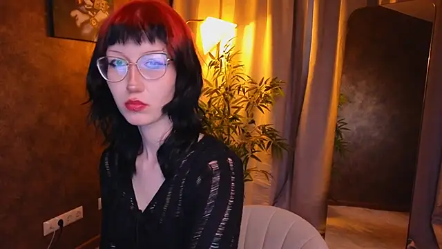 Snapshot of lissaros chatting on February 2025 06:08:02 AM lissaros online show from February 2025 06:08:02 AM