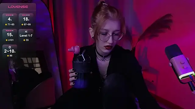 Snapshot of lissaros chatting on October 2025 05:14:01 AM lissaros online show from October 2025 05:14:01 AM