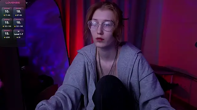 Snapshot of lissaros chatting on October 2025 05:08:02 AM lissaros online show from October 2025 05:08:02 AM