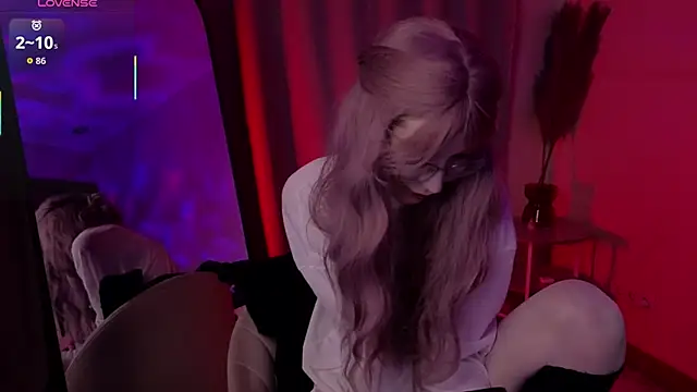 Snapshot of lissaros chatting on November 2025 05:12:03 AM lissaros online show from November 2025 05:12:03 AM