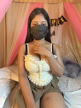 hotgirlpriya789 online show from November 2025 04:49:01 PM