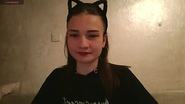 RoyalDessertt online show from March 2025 10:36:02 AM