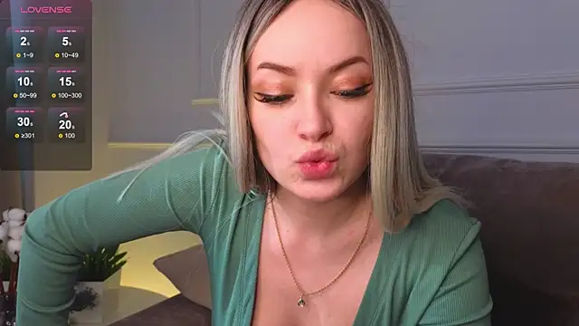 Snapshot of AugustaGearing chatting on February 2025 04:55:01 AM AugustaGearing online show from February 2025 04:55:01 AM