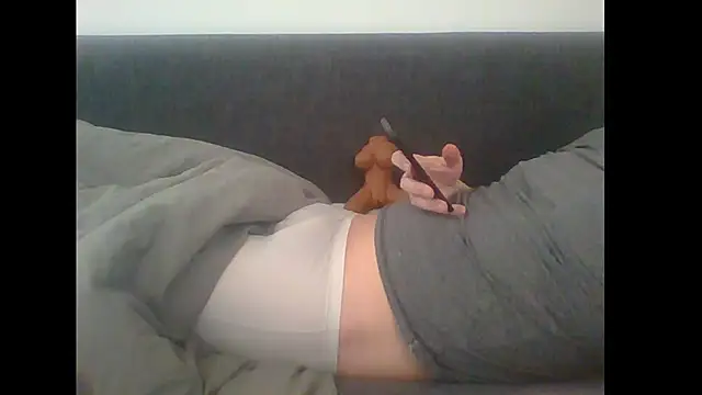 j3sp3r930 online show from February 2025 01:37:02 PM