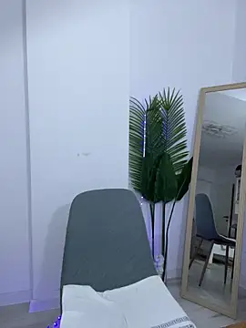 Celine Roxelle online show from October 2025 03:23:02 PM