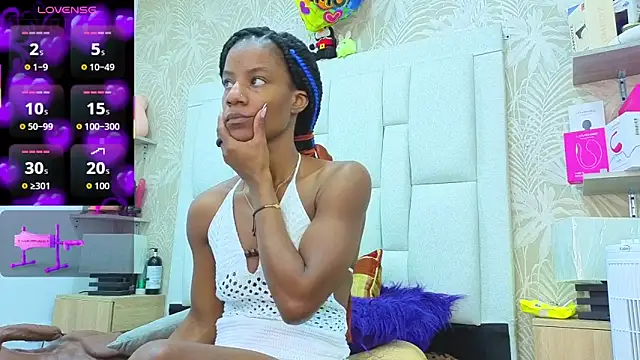 Snapshot of dafnnelewis chatting on June 2026 11:25:01 AM dafnnelewis online show from June 2026 11:25:01 AM