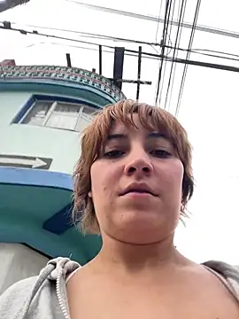 Maggie Geller online show from December 2025 09:21:02 PM