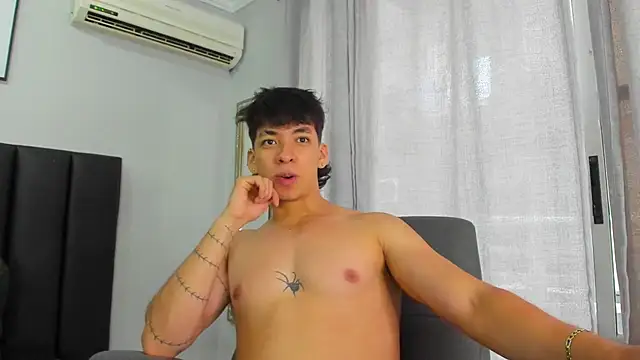 ISAAC CRYSTON online show from February 2025 07:48:02 PM