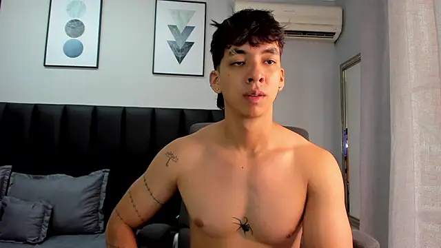 ISAAC CRYSTON online show from March 2025 08:11:01 PM