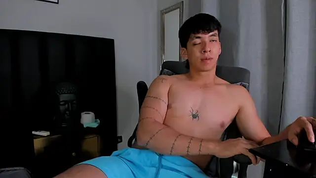 ISAAC CRYSTON online show from March 2025 08:18:02 AM