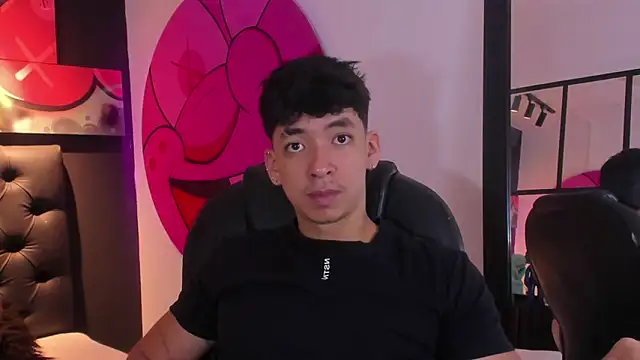 ISAAC CRYSTON online show from September 2025 08:09:01 PM