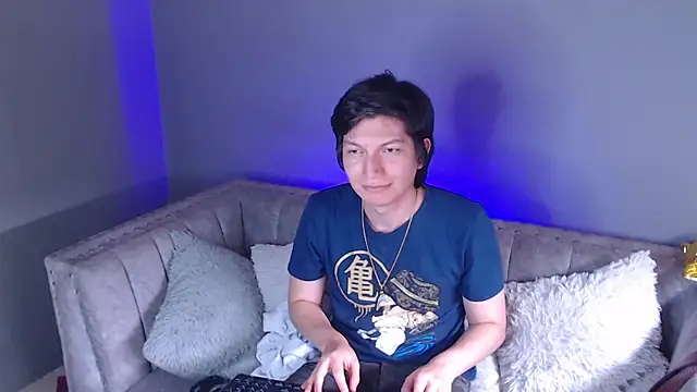 Golden-Boyy online show from February 2025 03:27:01 PM