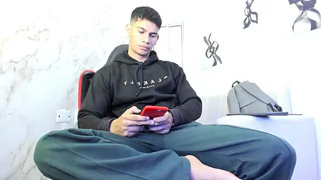 Snapshot of ANDRES_STUD chatting on October 2025 04:11:01 AM ANDRES STUD online show from October 2025 04:11:01 AM