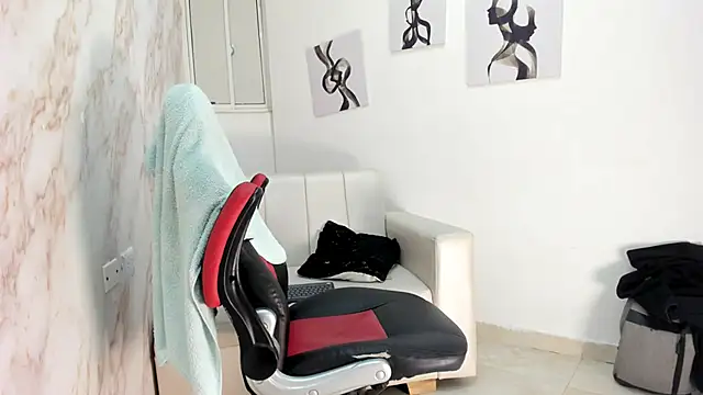 Snapshot of ANDRES_STUD chatting on November 2025 05:18:02 AM ANDRES STUD online show from November 2025 05:18:02 AM