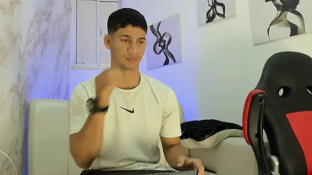 Snapshot of ANDRES_STUD chatting on November 2025 12:42:02 PM ANDRES STUD online show from November 2025 12:42:02 PM