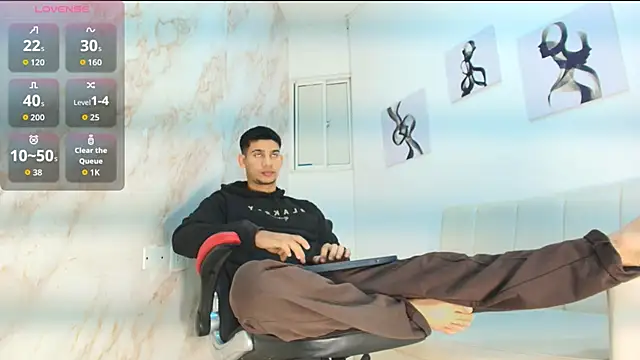 Snapshot of ANDRES_STUD chatting on December 2025 04:11:02 AM ANDRES STUD online show from December 2025 04:11:02 AM