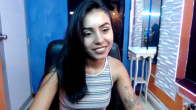 julieta fn online show from November 2025 03:55:01 PM