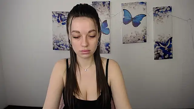 Snapshot of Eva_Eldis chatting on April 2026 01:09:02 PM Eva Eldis online show from April 2026 01:09:02 PM