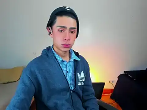 steve  gray online show from February 2025 02:02:01 PM