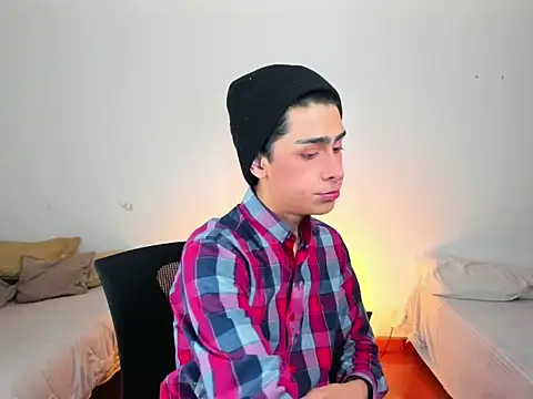 steve  gray online show from February 2025 02:00:02 PM