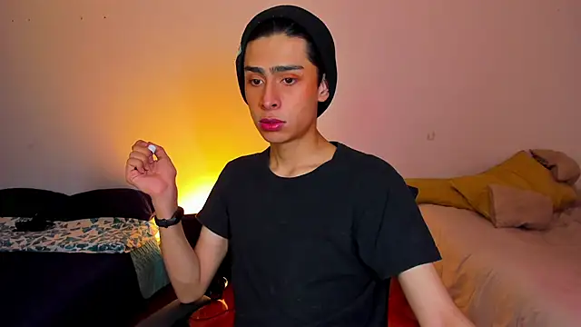 steve  gray online show from March 2025 06:43:02 PM