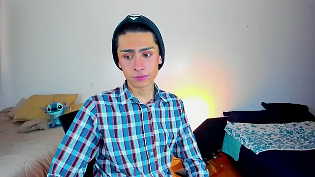 steve  gray online show from March 2025 06:50:02 PM