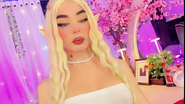 Irina milkmaid online show from December 2025 07:30:02 PM