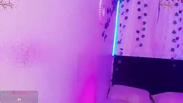 Irina milkmaid online show from April 2026 07:58:02 PM