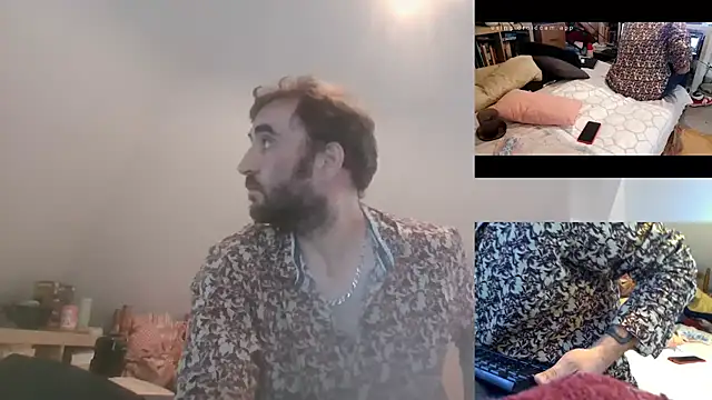 Snapshot of Mastersanges chatting on October 2025 02:50:01 PM Mastersanges online show from October 2025 02:50:01 PM