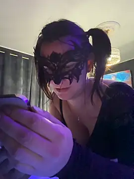 Loveblackzilla online show from October 2025 12:58:01 PM