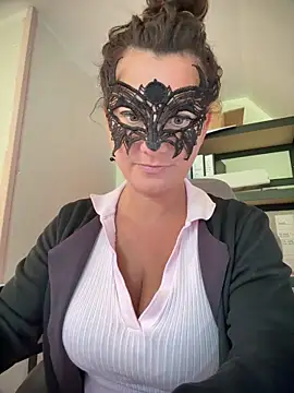 Snapshot of Loveblackzilla chatting on March 2026 01:47:01 PM Loveblackzilla online show from March 2026 01:47:01 PM