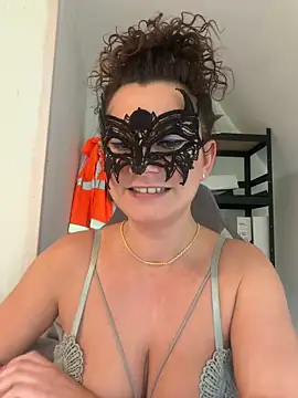 Snapshot of Loveblackzilla chatting on June 2026 10:37:02 AM Loveblackzilla online show from June 2026 10:37:02 AM
