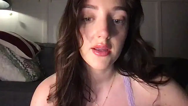 Snapshot of laceyjames24 chatting on April 2026 07:29:02 PM laceyjames24 online show from April 2026 07:29:02 PM