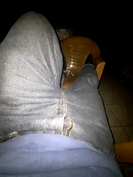 Snapshot of feniX85_4 chatting on March 2025 05:46:01 AM feniX85 4 online show from March 2025 05:46:01 AM