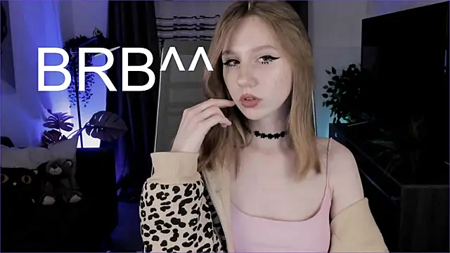 DariaTate online show from October 2025 11:33:02 AM