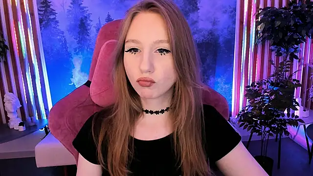 Snapshot of DariaTate chatting on April 2026 11:10:02 AM DariaTate online show from April 2026 11:10:02 AM