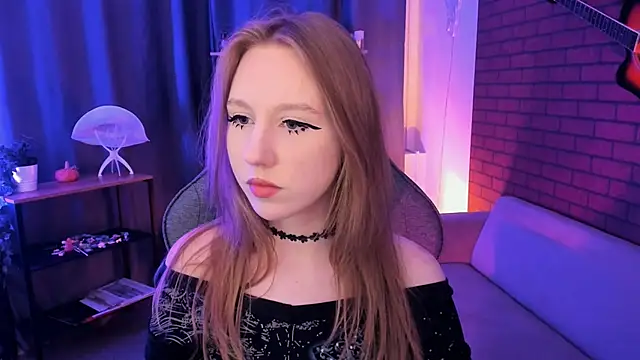 Snapshot of DariaTate chatting on April 2026 09:10:01 AM DariaTate online show from April 2026 09:10:01 AM