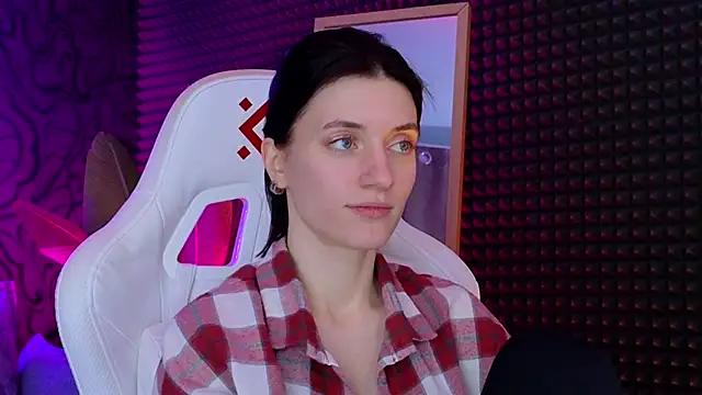 roxy riot  online show from March 2025 12:11:02 PM