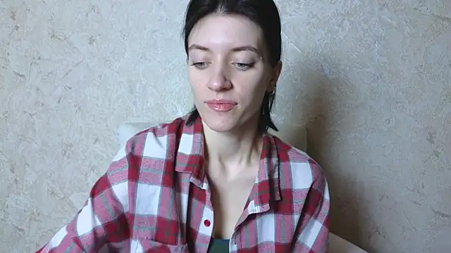 roxy riot  online show from March 2025 01:32:01 AM