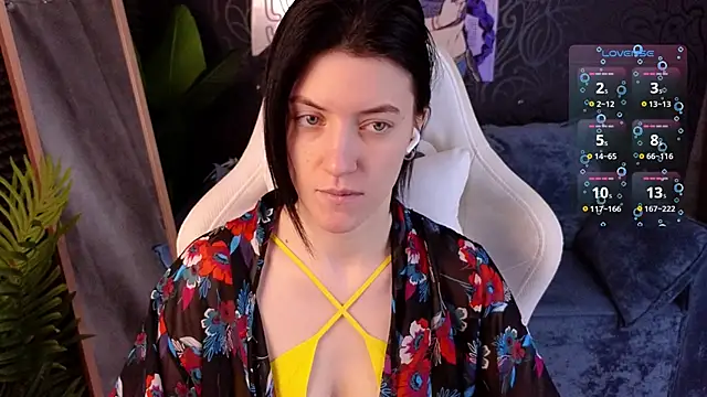 Snapshot of roxy_riot_ chatting on December 2025 01:25:02 AM roxy riot online show from December 2025 01:25:02 AM